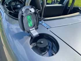 Mazda MX-5 (2004) thumbnail 40
