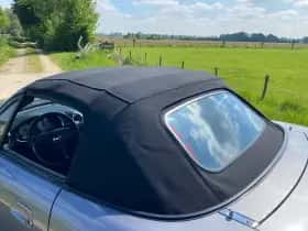 Mazda MX-5 (2004) thumbnail 48