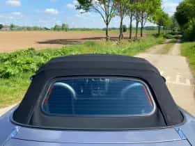 Mazda MX-5 (2004) thumbnail 49