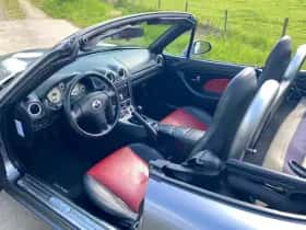 Mazda MX-5 (2004) thumbnail 10