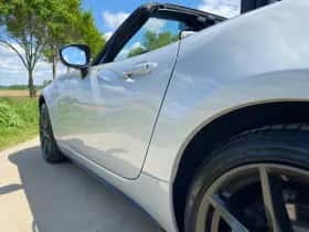 Mazda MX-5 (2015) thumbnail 30