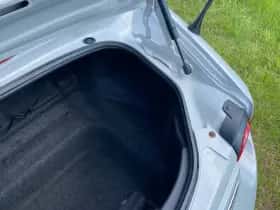 Mazda MX-5 (2015) thumbnail 46