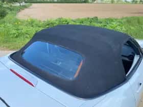 Mazda MX-5 (2015) thumbnail 50