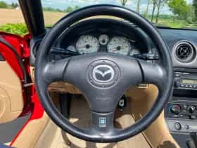 Mazda Miata Mx5 (2001) thumbnail 13