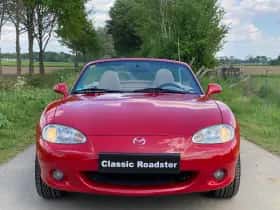 Mazda Miata Mx5 (2001) thumbnail 8