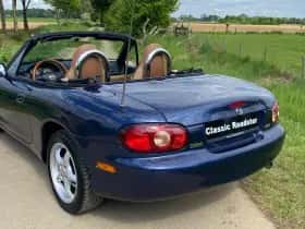 Mazda MX-5 (2001) thumbnail 40