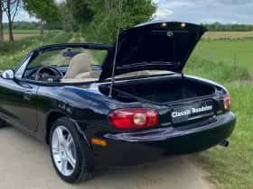 Mazda MX-5 (2005) thumbnail 41
