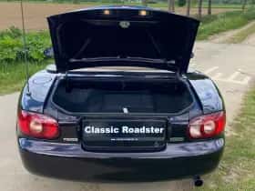 Mazda MX-5 (2005) thumbnail 42