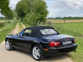 Mazda MX-5 (2005) thumbnail 46