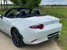 Mazda MX-5 (2015) thumbnail 43