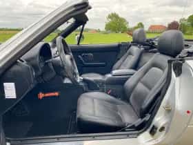 Mazda MX-5 (1997) thumbnail 14