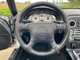 Mazda MX-5 (1997) thumbnail 16