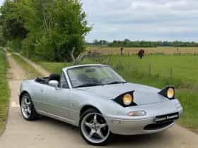 Mazda MX-5 (1997) thumbnail 9