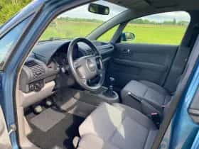 Audi A2 (2001) thumbnail 10