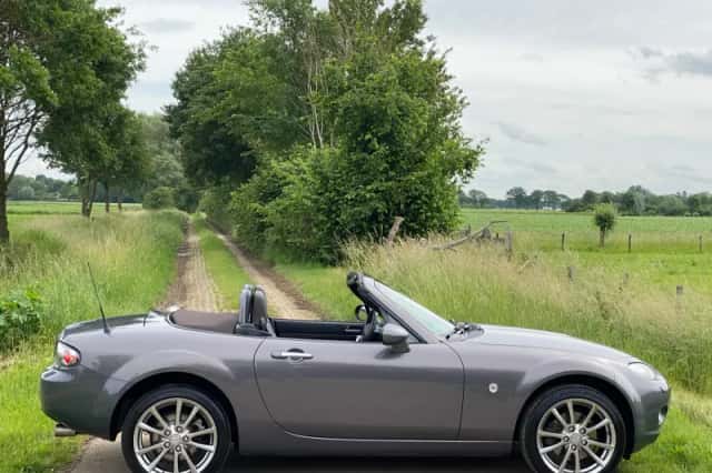 Mazda MX-5 (2009) thumbnail 6