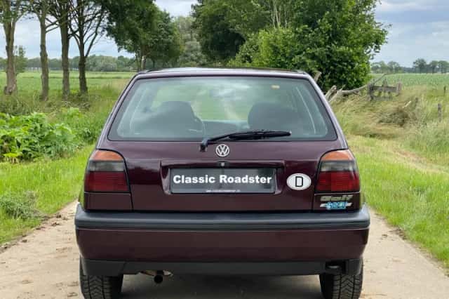 Volkswagen Golf (1994) thumbnail 4