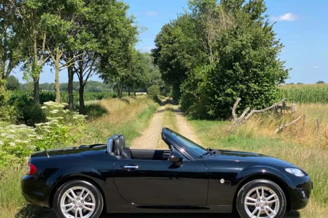Mazda MX-5 (2009) thumbnail 6