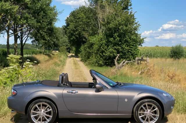 Mazda MX-5 (2008) thumbnail 6