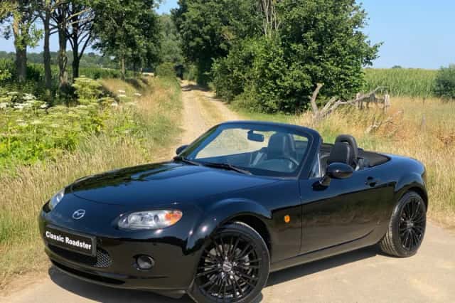 Mazda MX-5 (2006) thumbnail 1