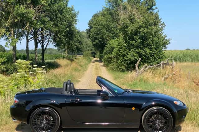 Mazda MX-5 (2006) thumbnail 6