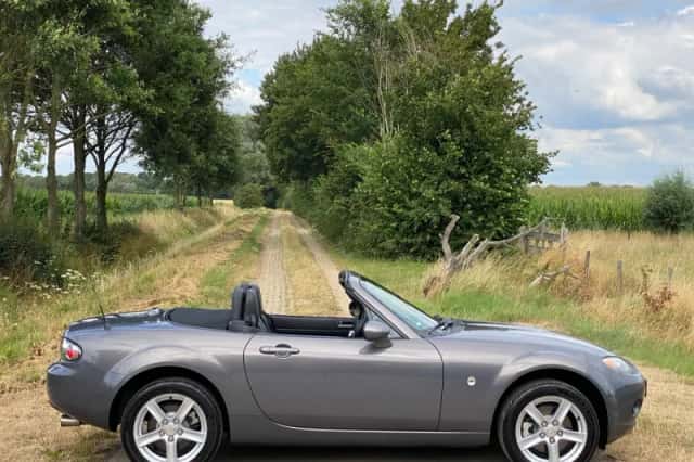 Mazda MX-5 (2006) thumbnail 6