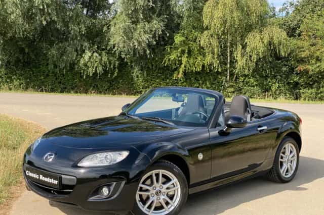 Mazda MX-5 (2012) thumbnail 1