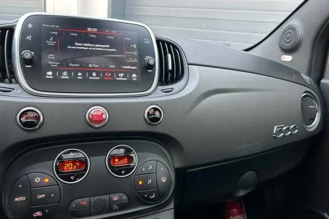 Fiat 500 (2016) thumbnail 3