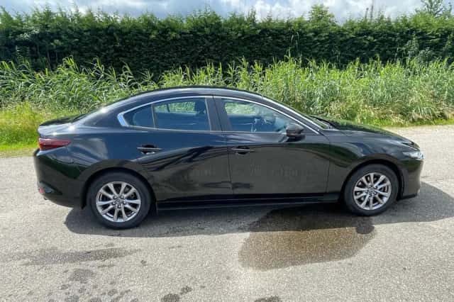 Mazda 3 (2022) thumbnail 4