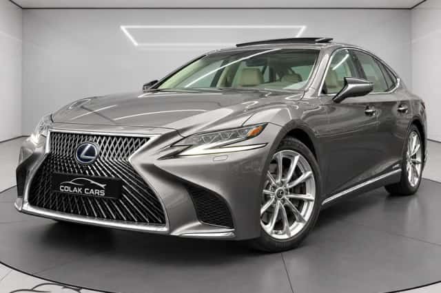 Lexus LS (2017) thumbnail 2
