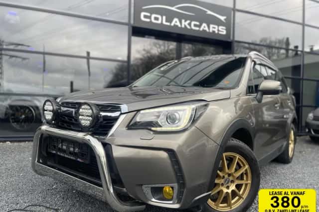 Subaru Forester (2017) thumbnail 1