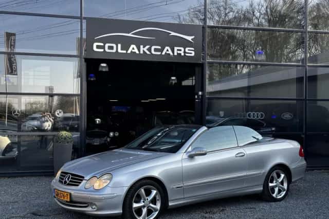 Mercedes-Benz CLK-Klasse (2004) thumbnail 1