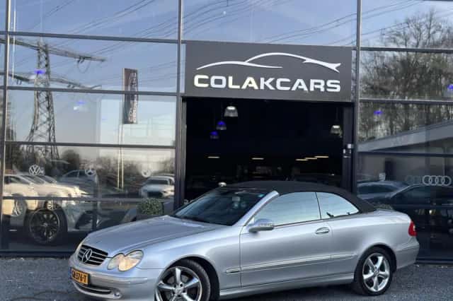 Mercedes-Benz CLK-Klasse (2004) thumbnail 2