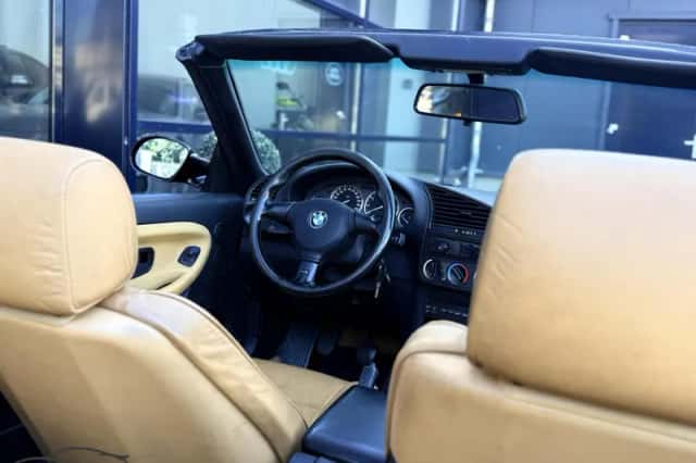 BMW 3-Serie (1994) thumbnail 3