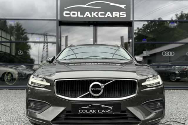 Volvo V60 (2020) thumbnail 4