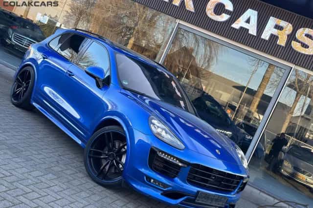 Porsche Cayenne (2017) thumbnail 6