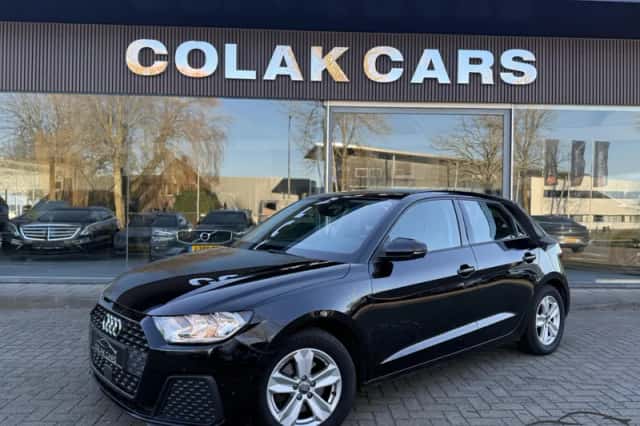 Audi A1 (2019) thumbnail 4