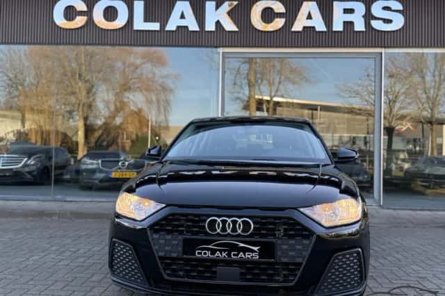 Audi A1 (2019) thumbnail 5