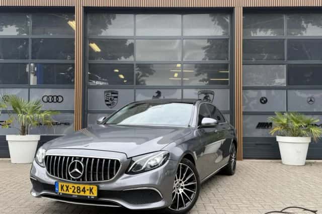 Mercedes-Benz E-Klasse (2016) thumbnail 4