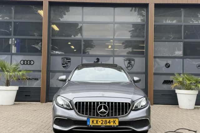 Mercedes-Benz E-Klasse (2016) thumbnail 5