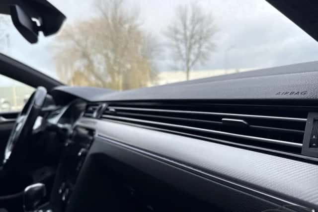 Volkswagen Arteon (2018) thumbnail 2