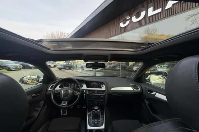 Audi A4 (2009) thumbnail 4