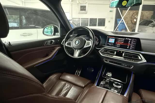 BMW X5 (2019) thumbnail 3