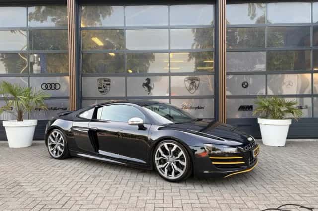 Audi R8 (2012) thumbnail 6