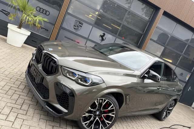 BMW X6 (2022) thumbnail 2