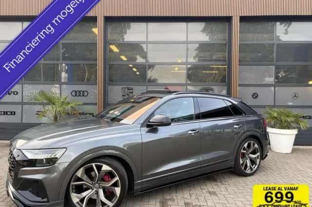 Audi Q8 (2018) thumbnail 1