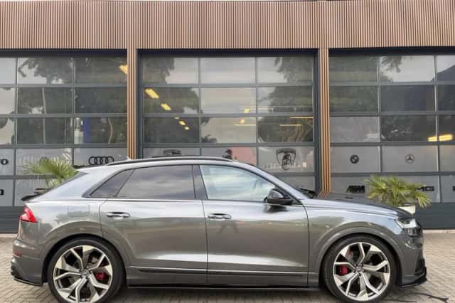 Audi Q8 (2018) thumbnail 5