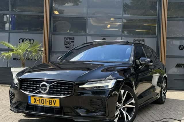 Volvo V60 (2020) thumbnail 4