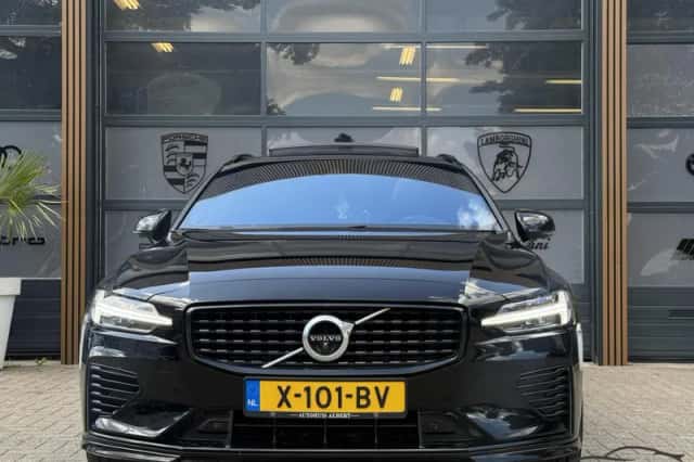 Volvo V60 (2020) thumbnail 5