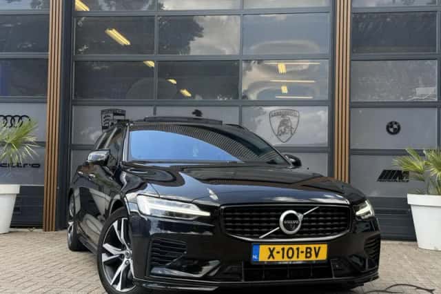 Volvo V60 (2020) thumbnail 6
