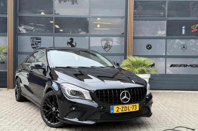 Mercedes-Benz CLA-Klasse (2014) thumbnail 2